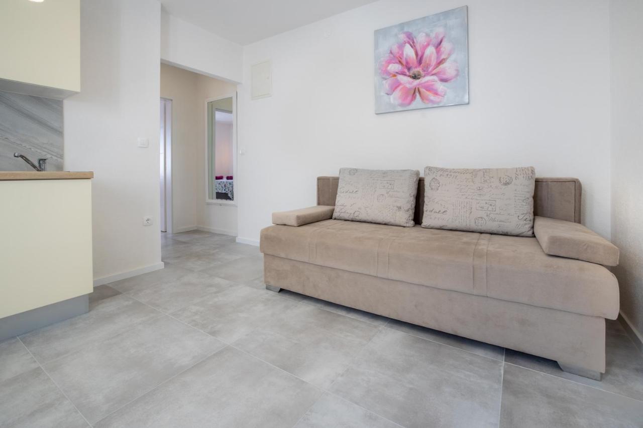 Apartmani Tomas Tučepi Εξωτερικό φωτογραφία