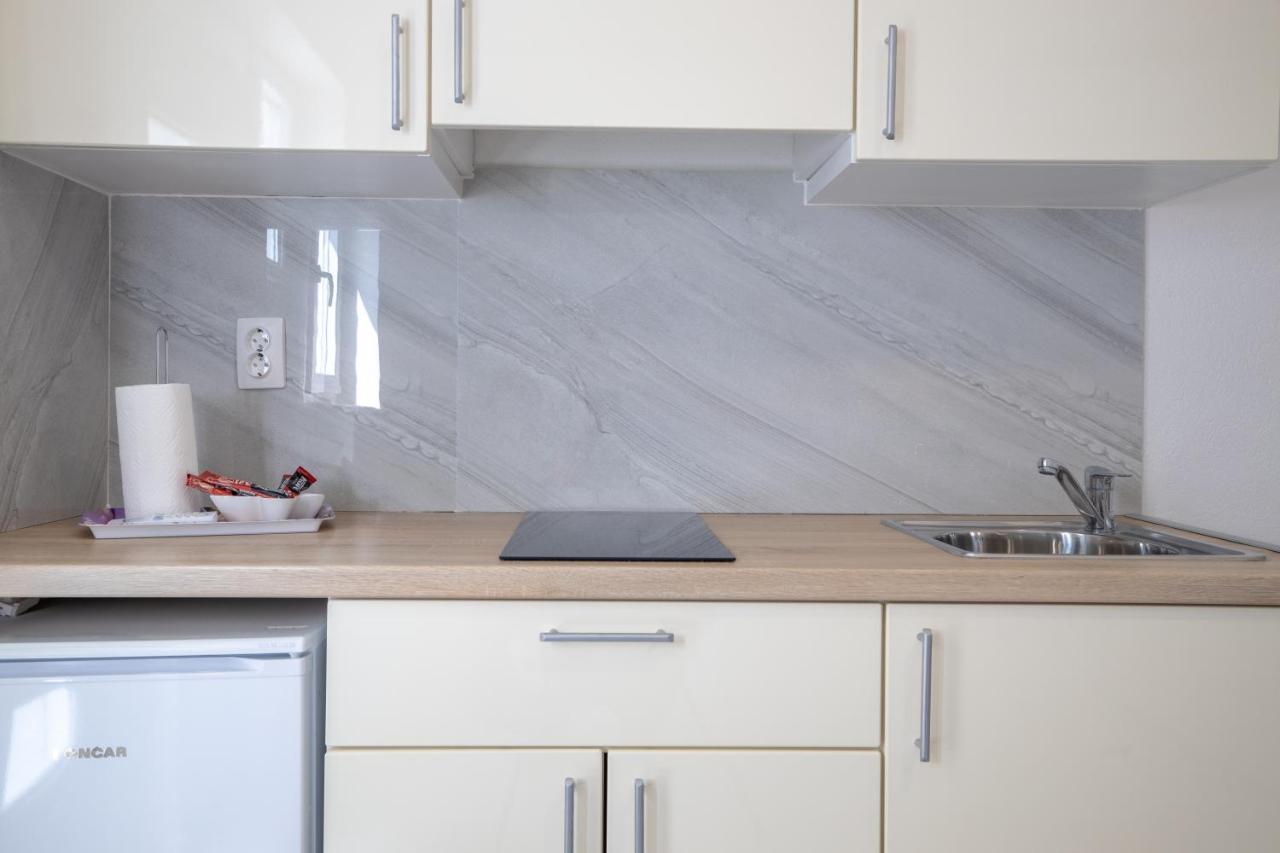Apartmani Tomas Tučepi Εξωτερικό φωτογραφία