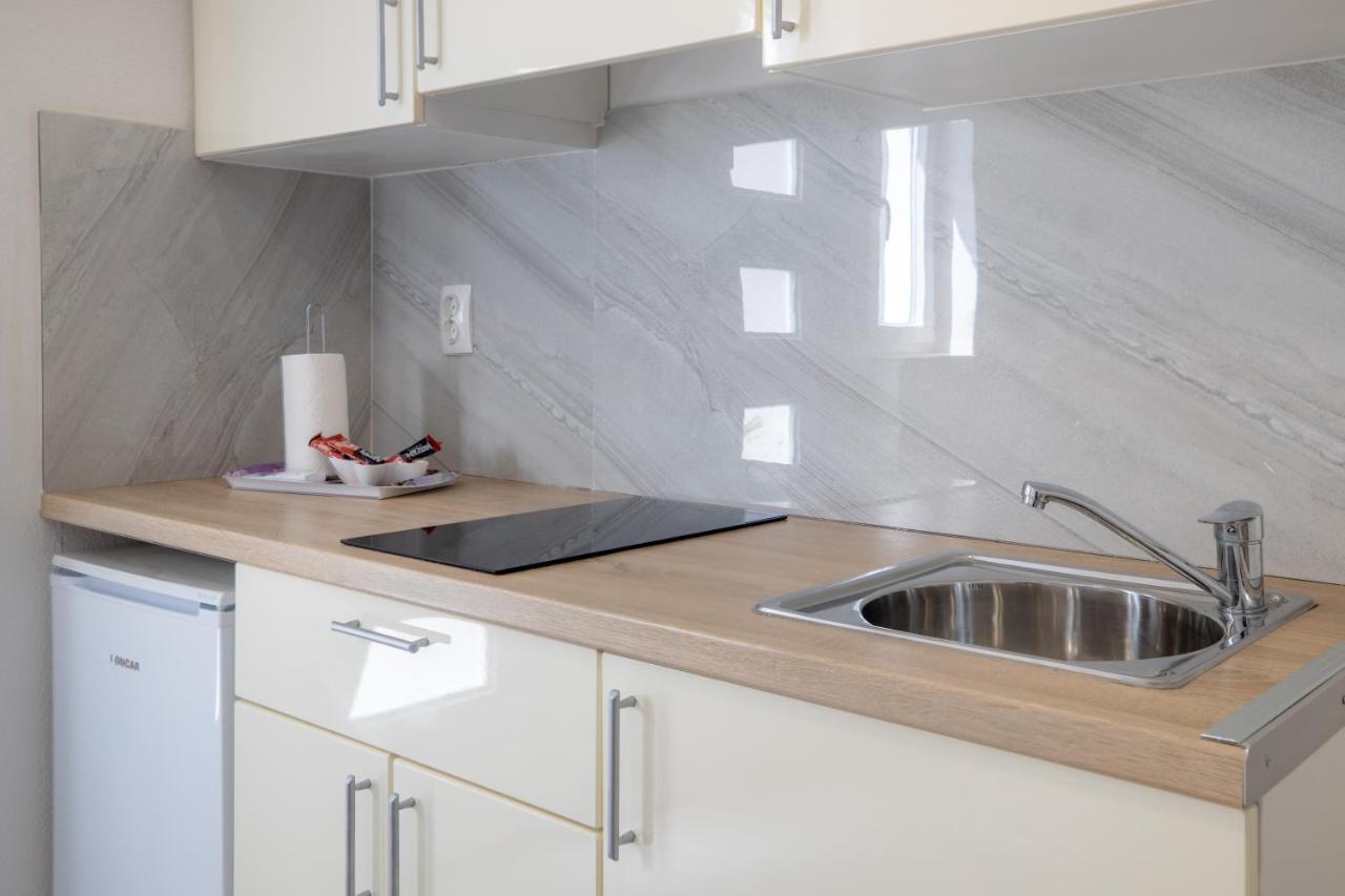 Apartmani Tomas Tučepi Εξωτερικό φωτογραφία