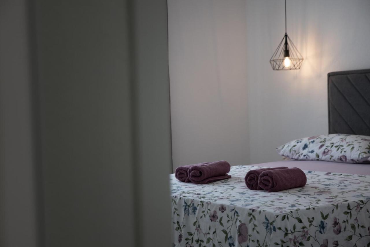 Apartmani Tomas Tučepi Εξωτερικό φωτογραφία