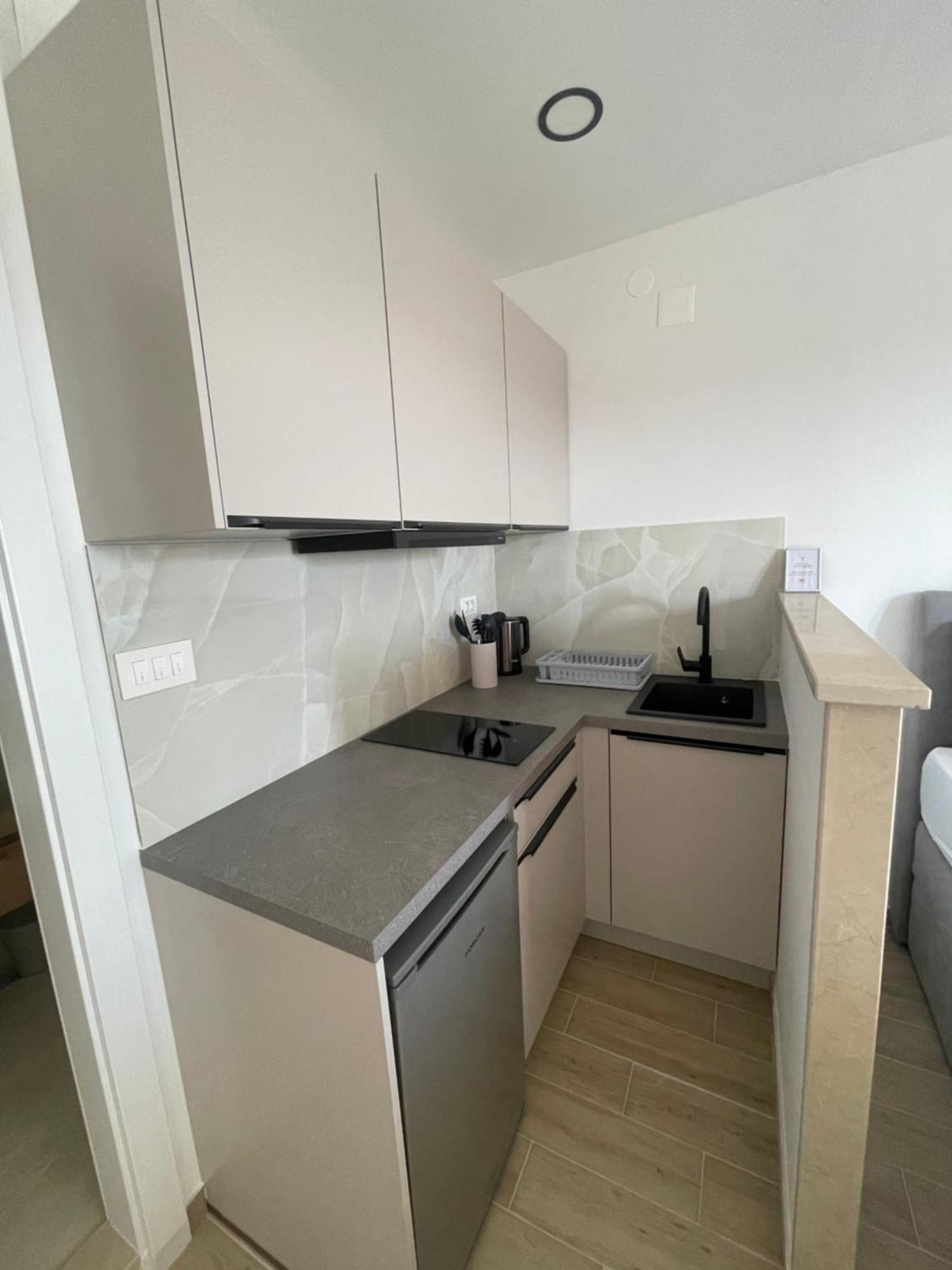 Apartmani Tomas Tučepi Εξωτερικό φωτογραφία