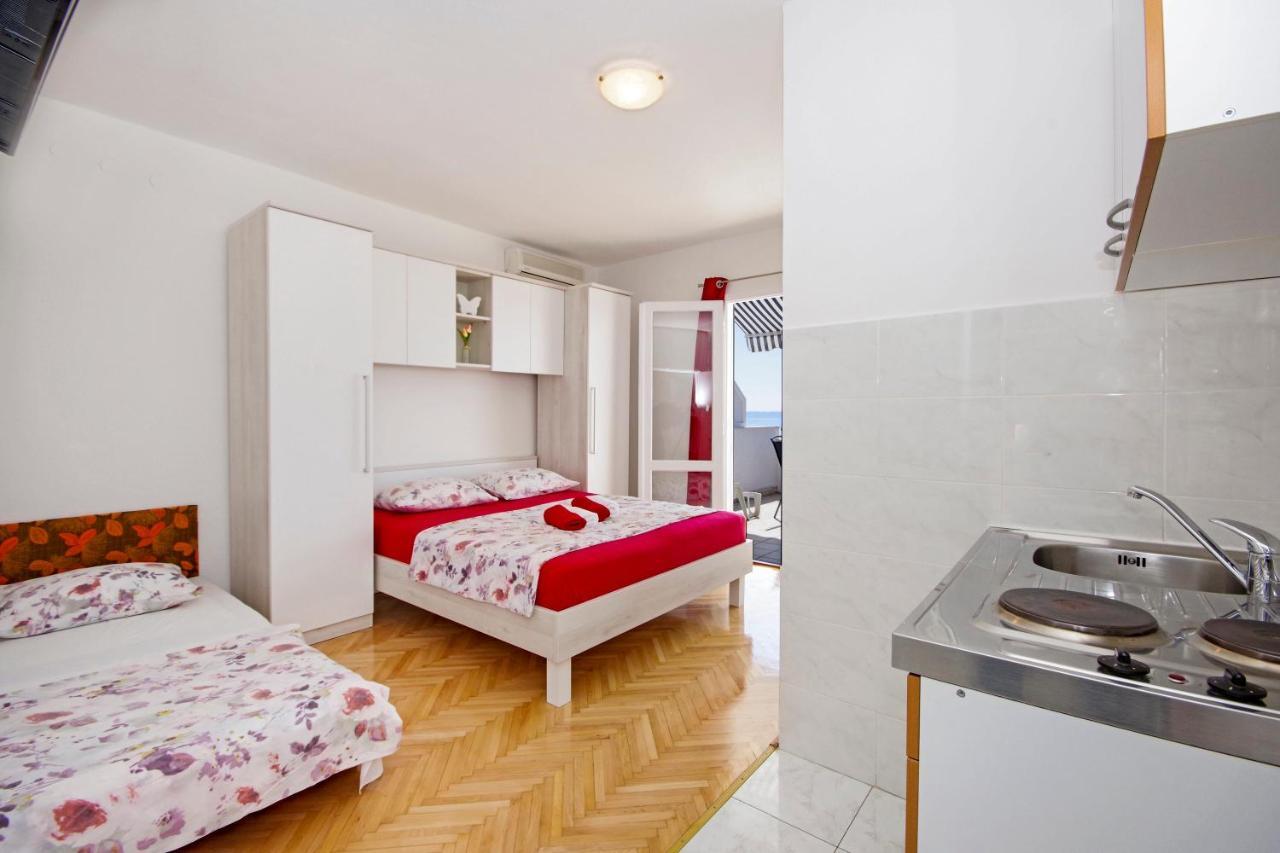 Apartmani Tomas Tučepi Εξωτερικό φωτογραφία